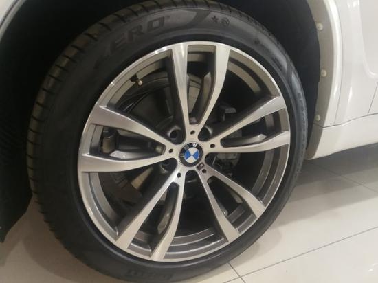 2018款宝马X5配置解析 按降税价格销售