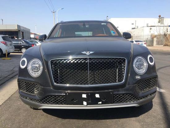 2018款宾利添越柴油4.0T现车 赔钱价甩卖