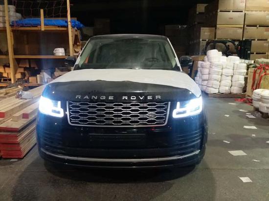 18款路虎揽胜行政加长版现车降税多少钱