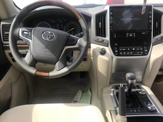 18款中东酷路泽4000港口降税最低多少钱