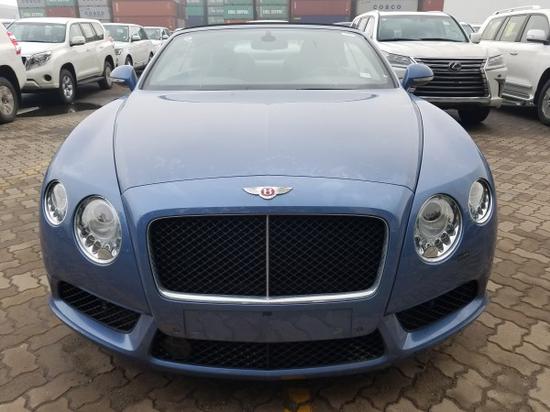 2018款宾利飞驰4.0降税最新天津港报价