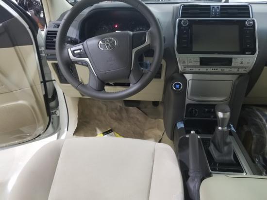 18丰田霸道4000普拉多3.5\/4.0配置差别