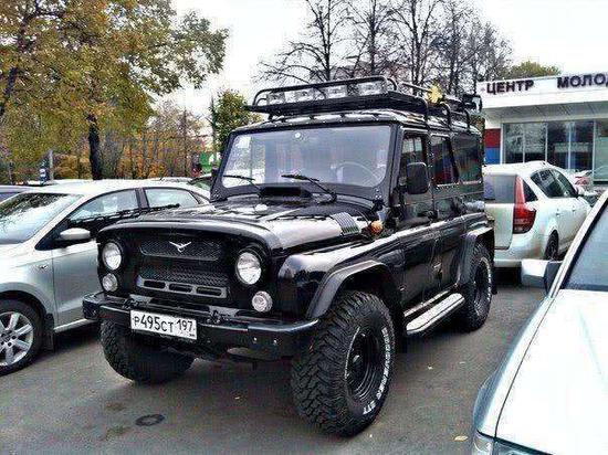 俄罗斯原装进口越野车 瓦滋猎人现车销售