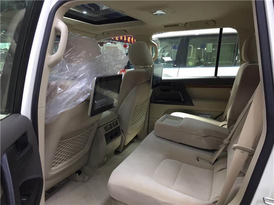 18款4.6酷路泽，自家展位现车，绝无中间f