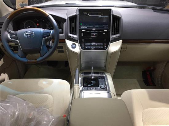 18款4.6酷路泽，自家展位现车，绝无中间f