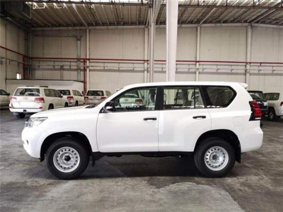 19款丰田霸道2700 普拉多SUV霸气凶猛