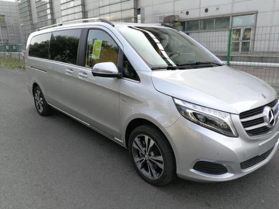 18款奔驰V250 2.0T加长豪华商务报价56万起