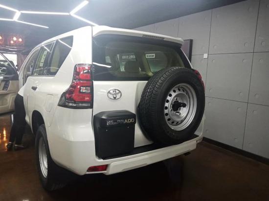 2019款丰田霸道2700最新款中东版可升级