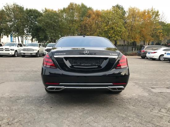 18奔驰迈巴赫S560报价 大饼轮毂世界顶级轿车售全国