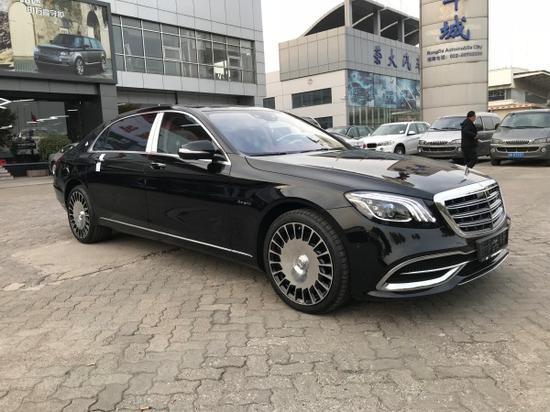 18奔驰迈巴赫S560报价 大饼轮毂世界顶级轿车售全国
