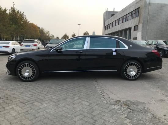 18奔驰迈巴赫S560报价 大饼轮毂世界顶级轿车售全国