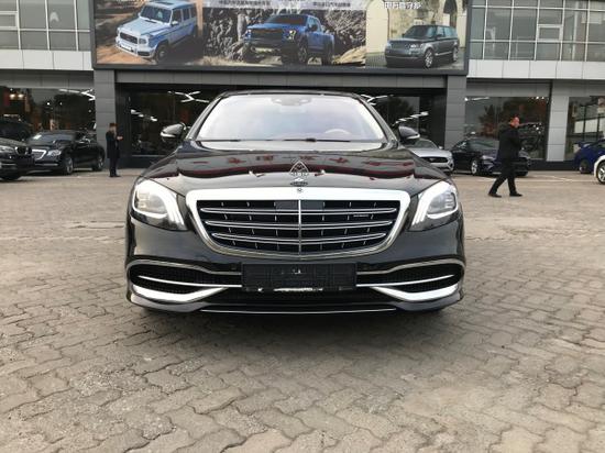 18奔驰迈巴赫S560报价 大饼轮毂世界顶级轿车售全国