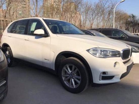 18款宝马X5笔直的腰线充满力量