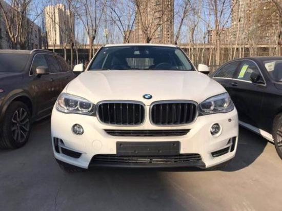 18款宝马X5笔直的腰线充满力量