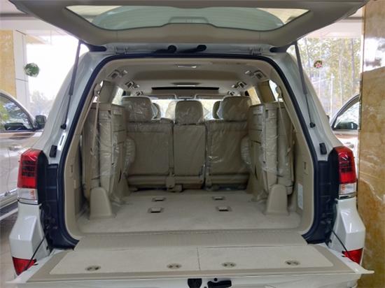 丰田酷路泽4500销售电话:13389982878刘经理