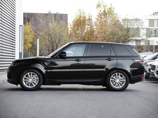 19款路虎揽胜运动柴油最低价格配置齐全