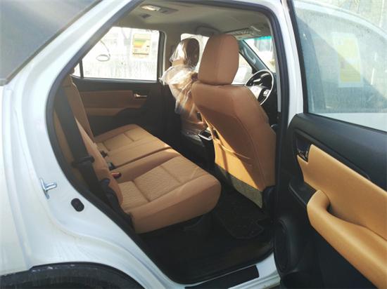 丰田穿越者销售电话:13389982878刘经理