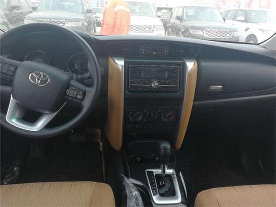 丰田穿越者销售电话:13389982878刘经理