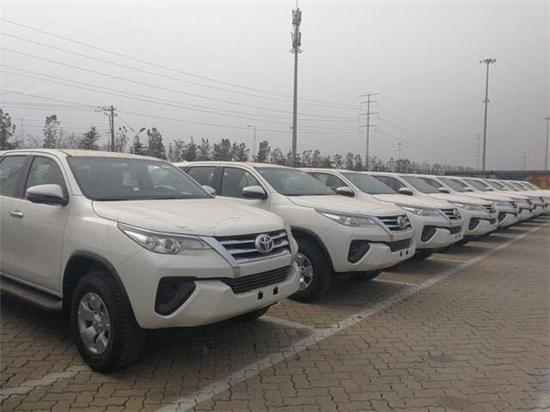 丰田穿越者销售电话:13389982878刘经理