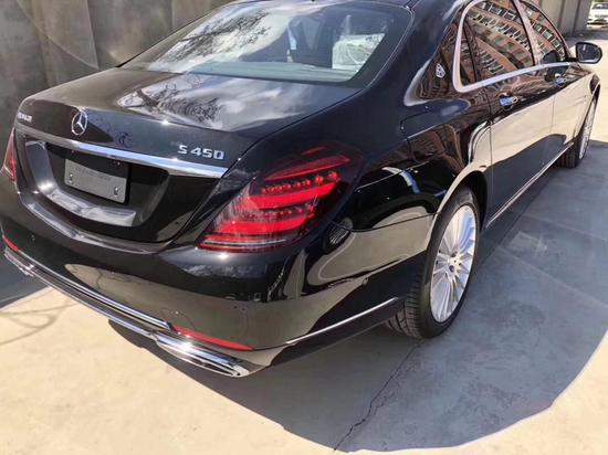 北京奔驰迈巴赫销售电话:15718840212 销售经理 同微信