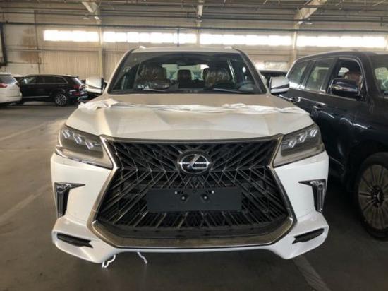 2019款雷克萨斯LX570最新报价手续齐全