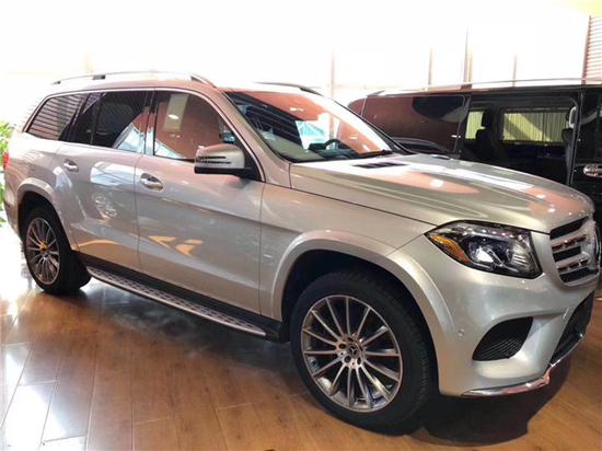 2019款奔驰GLS450与你相伴随行惠价飚袭