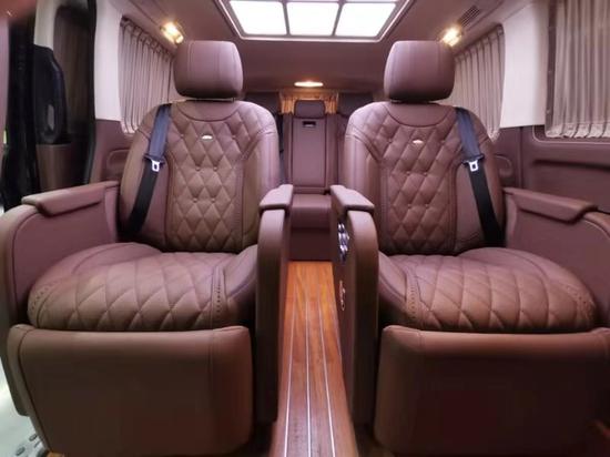 2019款奔驰威霆价格改装座椅报价新行情