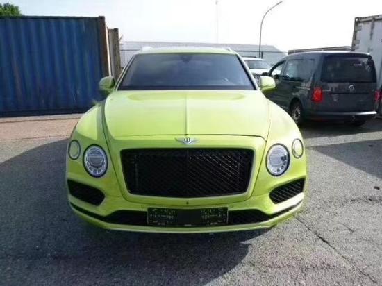 2019款宾利添越店内现车天津港热销版