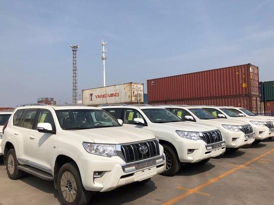 19款霸道2700大型SUV全系现车中秋特惠