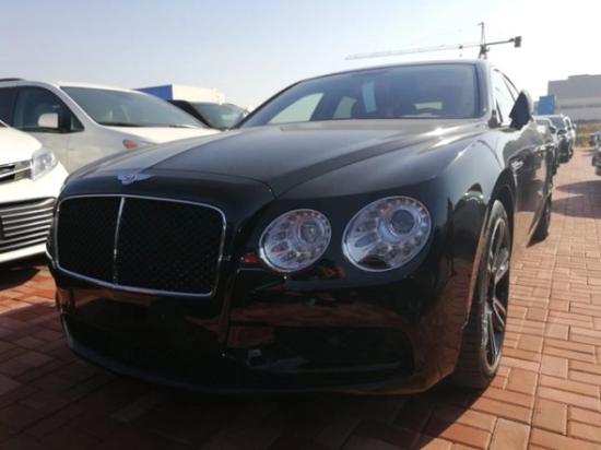 迈巴赫对比宾利飞驰V8S哪款受欢迎入手