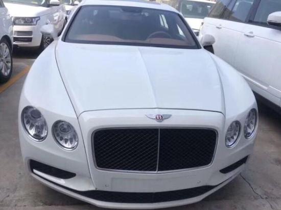 2019款宾利飞驰v8s 迎10月倾情献礼出售