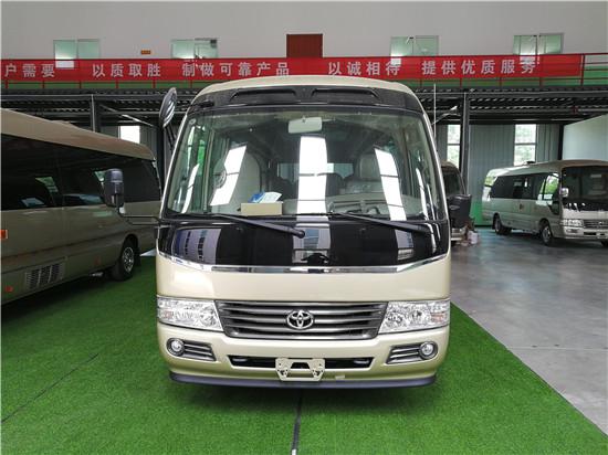 2019款丰田考斯特改装报价 改装精心点缀