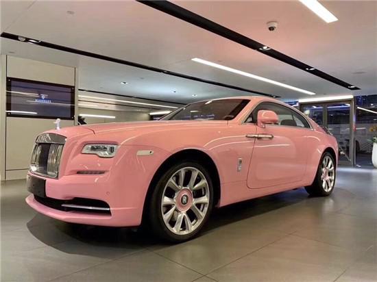 19款劳斯莱斯魅影 骚粉现车揭秘港口价格