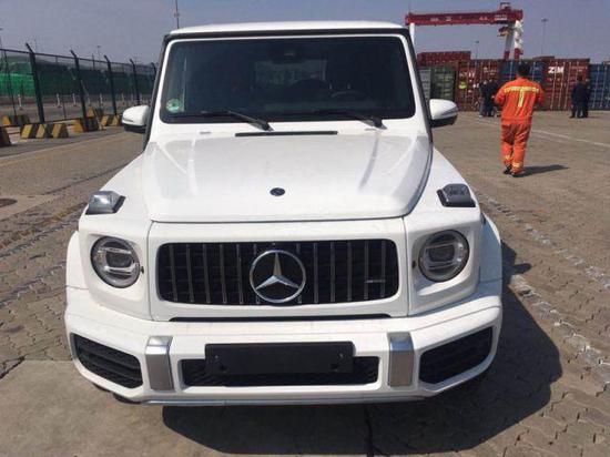 2019款奔驰G63磨砂黑限量版港口报价行情