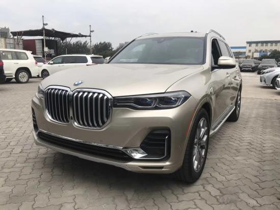 2019款宝马X7豪礼相送现车最新优惠报价