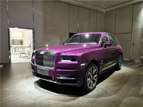 劳斯莱斯库里南紫色现车待嫁价格优惠