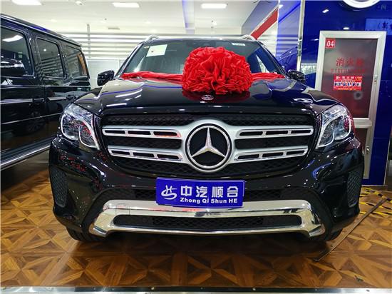 19款奔驰GLS450报价 现车图 七座SUV首选