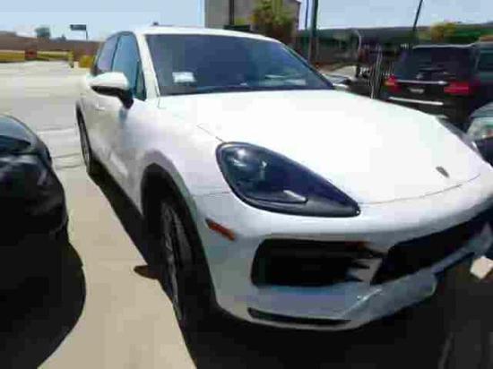 江西20保时捷卡宴试驾感受 20卡宴配置解