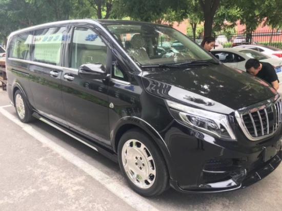 进口19款奔驰V250商务豪改内饰价格优惠