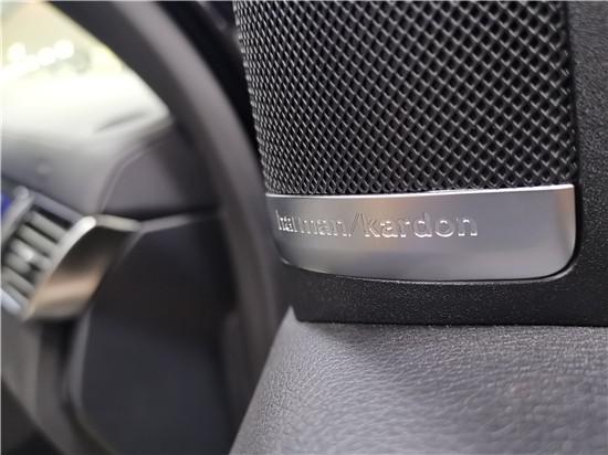 2019款奔驰GLS450 津港报价各种配置特写