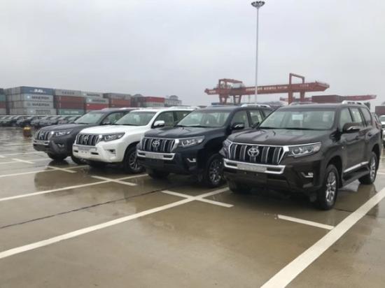 2019款中东版丰田霸道4000港口最新报价