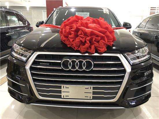 19款加版奥迪Q7售价再次下调时尚感十足