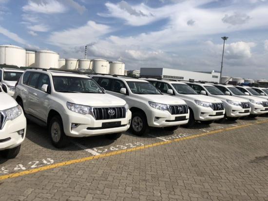 19款丰田霸道2700超大空间家族销量冠军