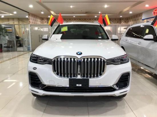 宝马X7豪华大型SUV港口现车销售促销