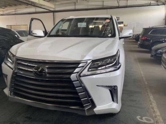 19款雷克萨斯LX570纯进口车型店内优惠