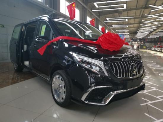 国六奔驰V260改装价格 私人定制房车DIY