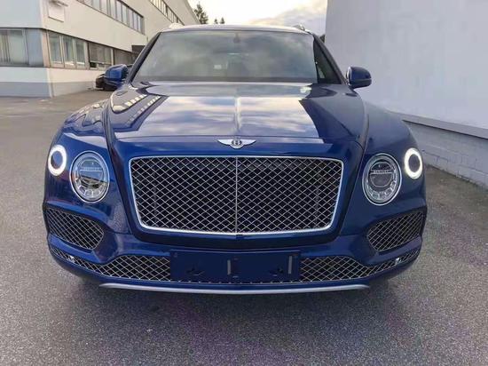 20款宾利添越升级豪华配置低价燃爆津港