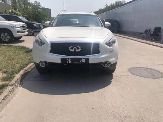 19款英菲尼迪QX70天津现车降促清凉一夏