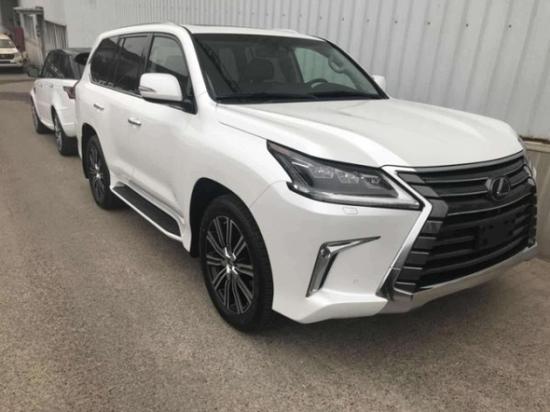 2020款雷克萨斯LX570加拿大版最新报价