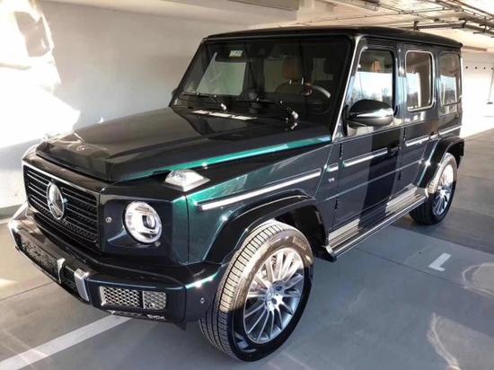 20款奔驰G400d时光铭刻限量版白/黑报价